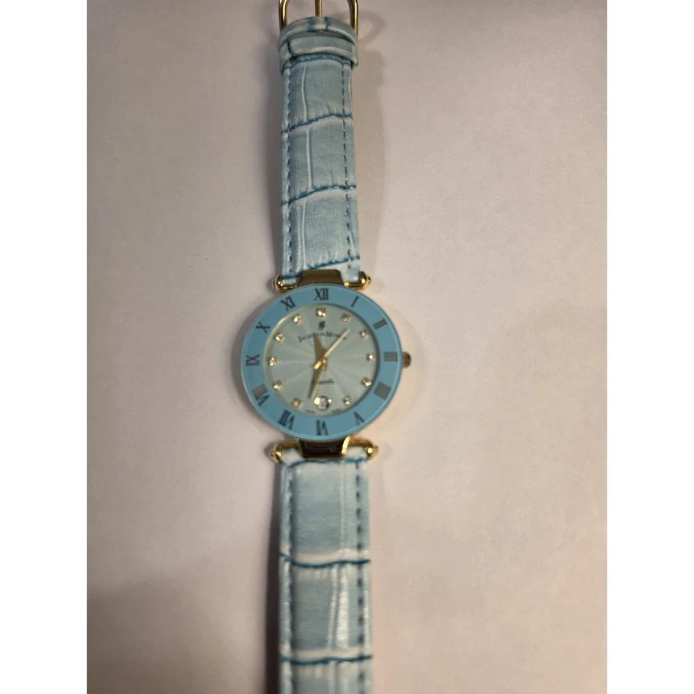 Jacques du Manoir 2409G Women's Blue Crystal Dial Gold Tone Quartz Watch Works
